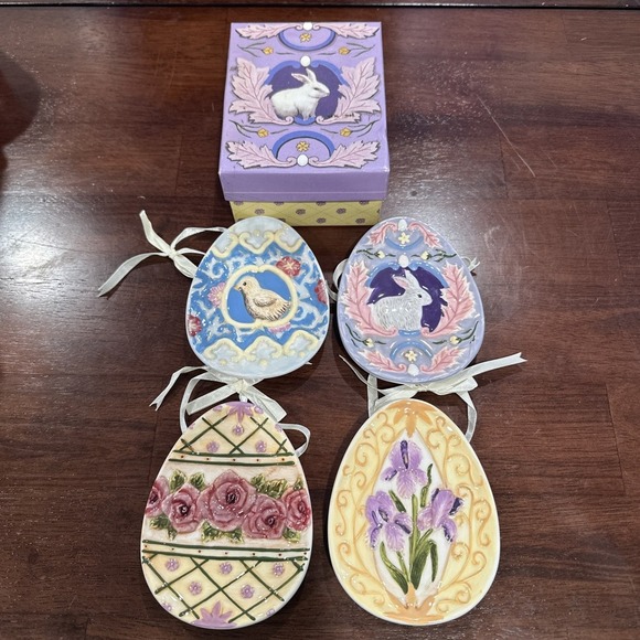 Other - 4 MWW Easter Bunny Mini Egg Shaped Spring Floral Plates 3D Hanging Display Chick